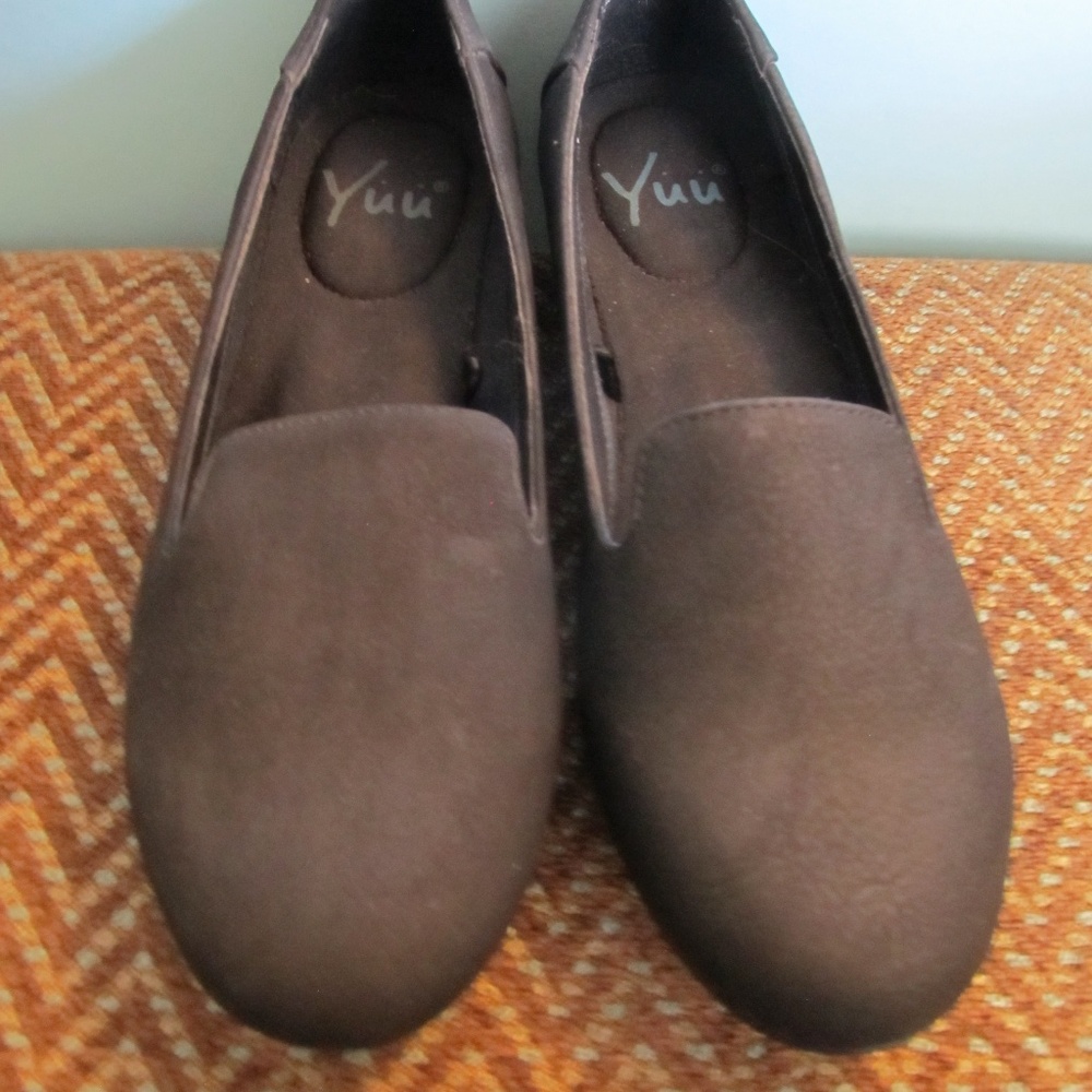 NEW! YUU Black Loafers "Frenoma" Comfort Shoes